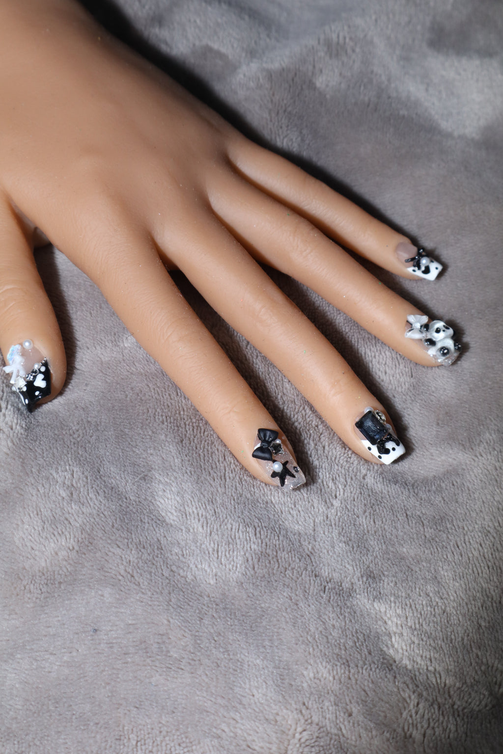 Pretty Panda Nail Set