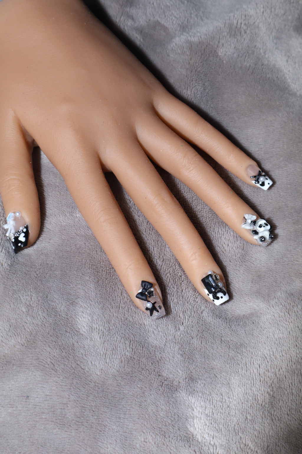 Pretty Panda Nail Set