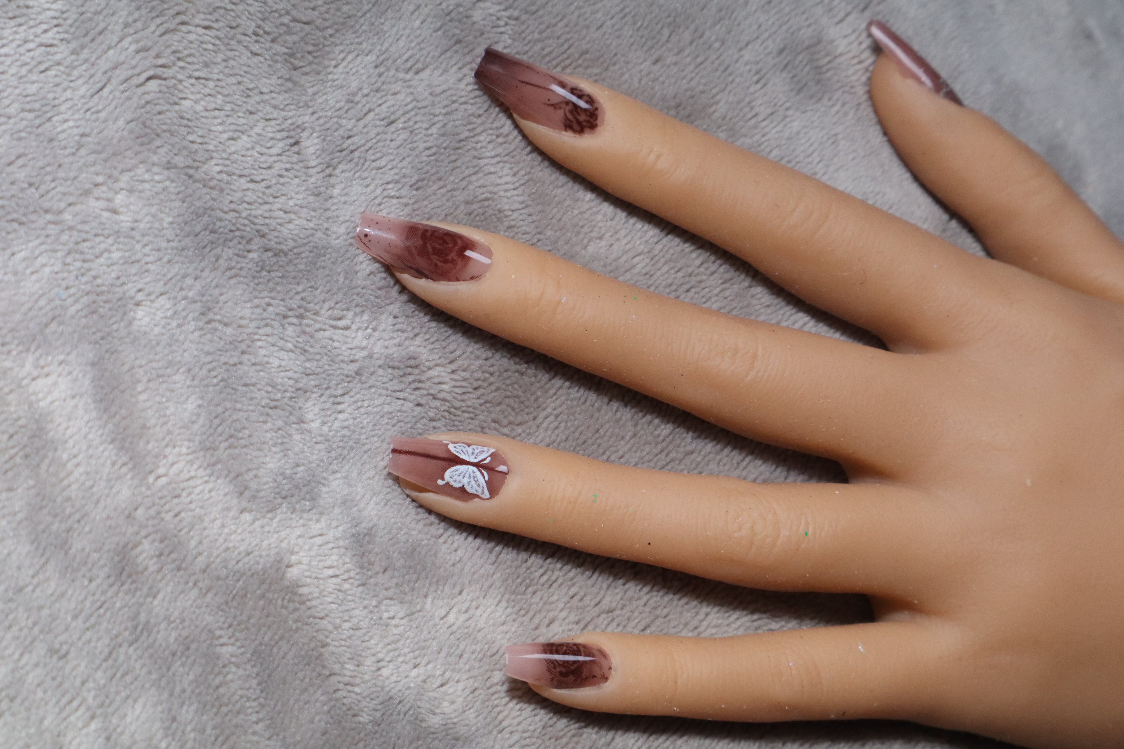 Soul of Roses Nail Set